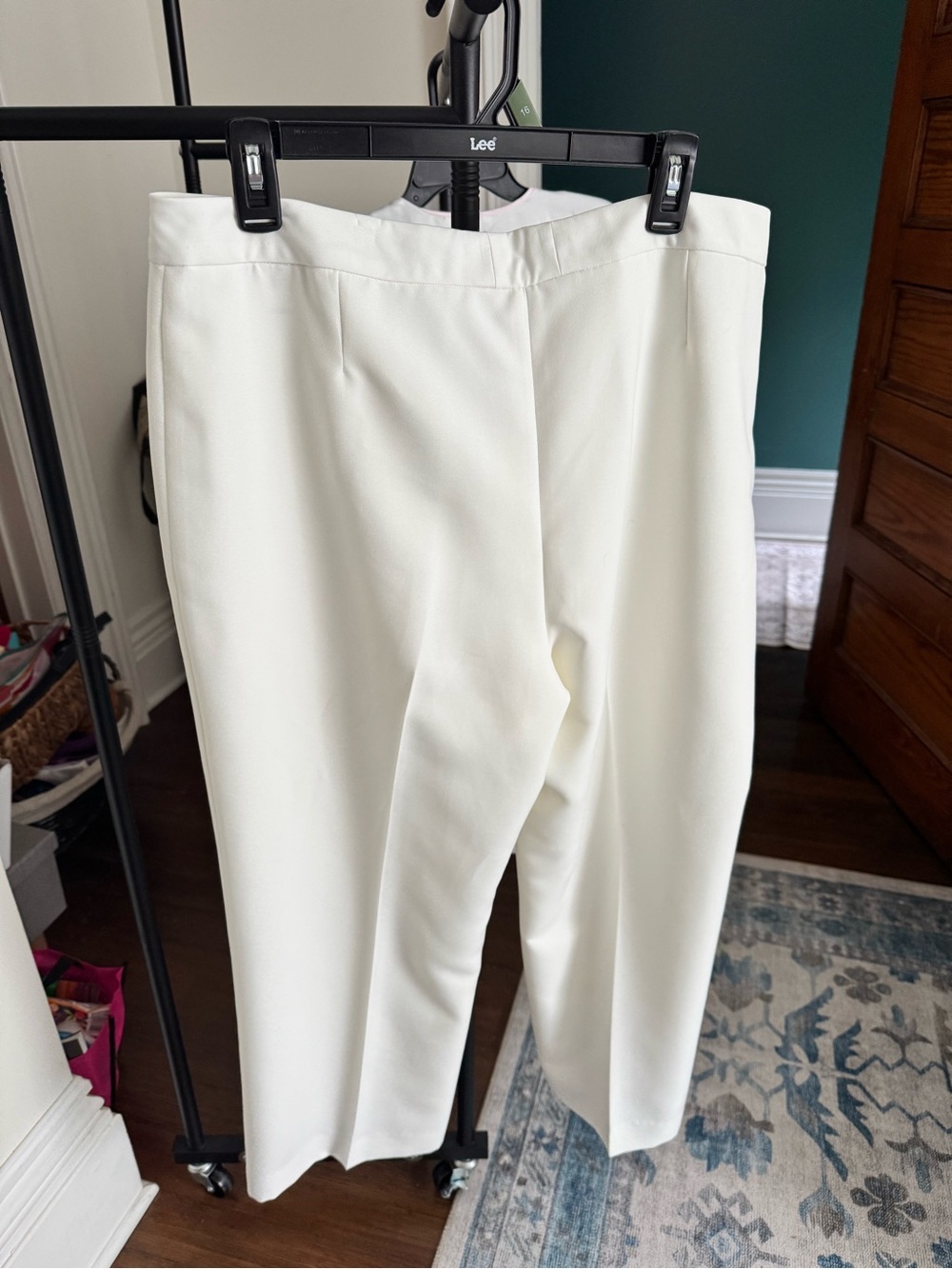 Women's Cream Ankle Pants - Tailored Cropped Trousers